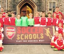 Arsenal FC Детский летний лагерь с футболом в Англии Queen Ethelburgas College York