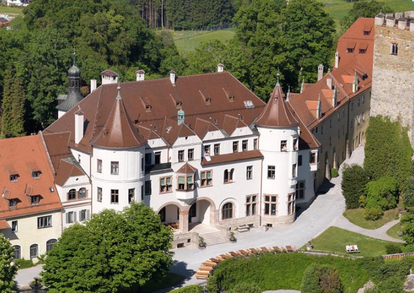 Schloss Neubeuern Частная школа Шлосс Нойбойерн 1