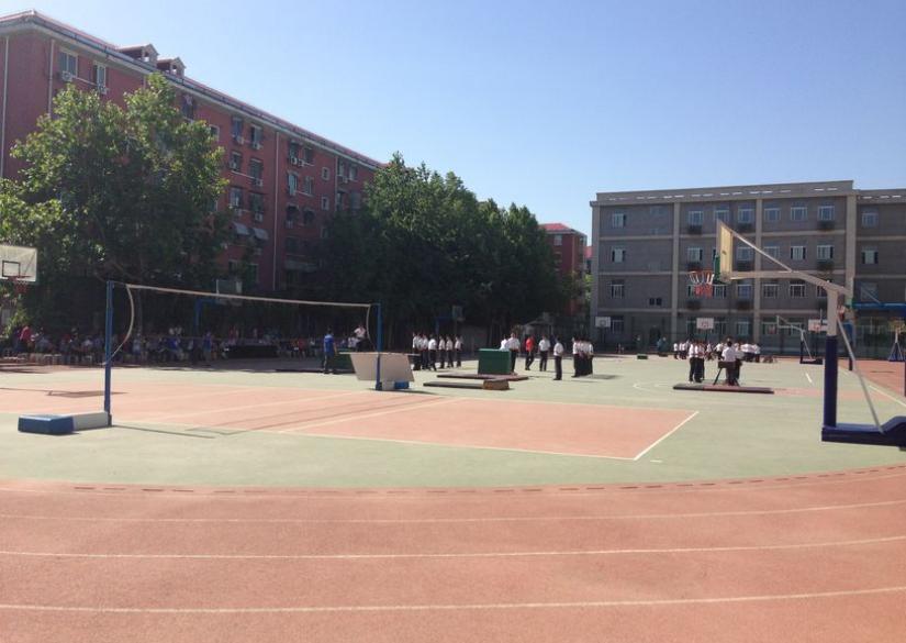 Пекинская средняя школа 65 (Beijing secondary school 65) 1