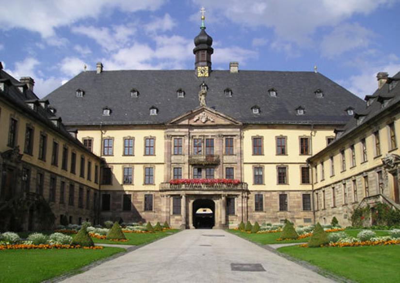 Частная школа  Герман-Литц Шуле Шлосс Хохенверда (Herman-Lietz-Schule Schloss Hohenwehrda) 1