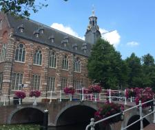 Universiteit Leiden (LEI) Лейденский университет
