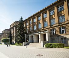 Institute of Chemical Technology in Prague Высшая школа химической технологии