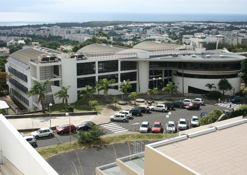 Université de la Réunion Университет Реюньон 0