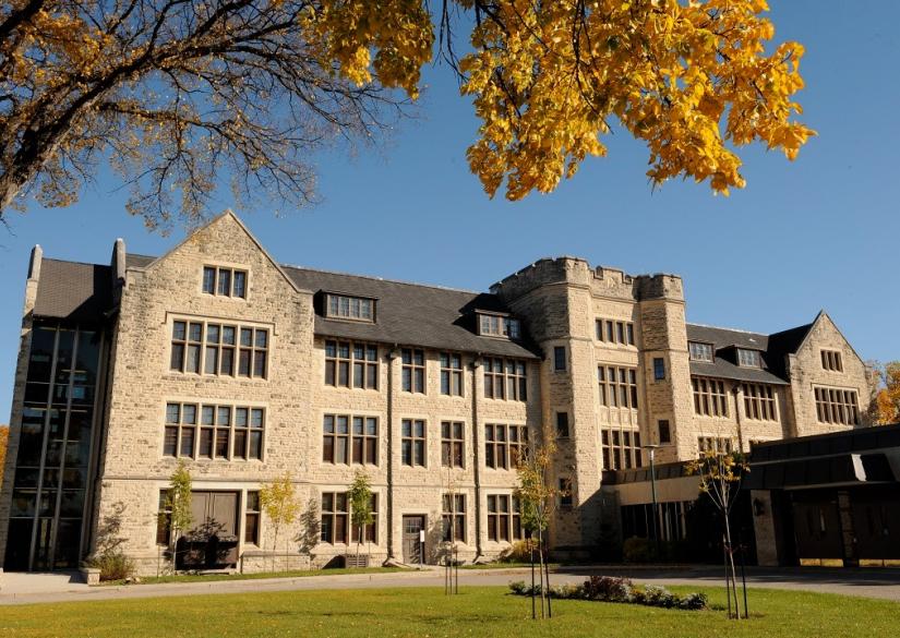 Canadian Mennonite University, Канадский университет меннонитов 0