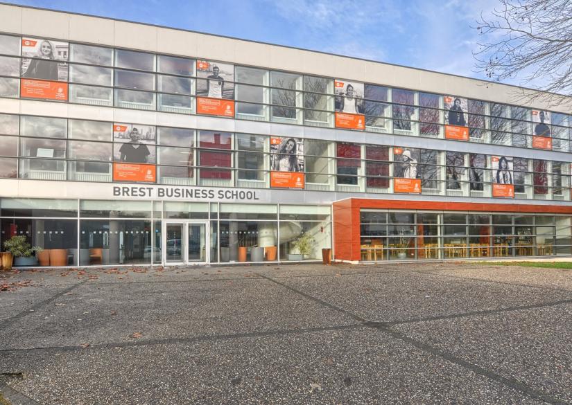 Brest Business School, ESC Bretagne Brest, Бизнес-школа Бреста 0