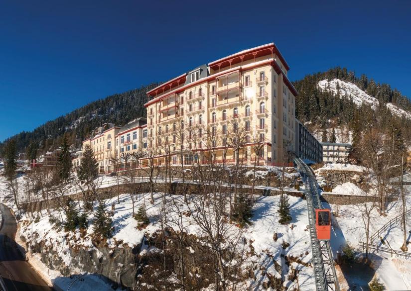 Swiss Hotel Management School  (SHMS) Caux — Школа отельного менеджмента в Ко 1