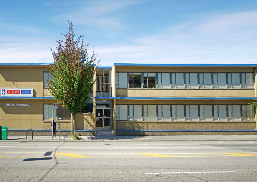 St. John's Academy Vancouver, Школа Святого Иоанна в Ванкувере 0