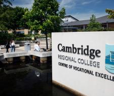 Cambridge Regional College, Колледж Cambridge Regional