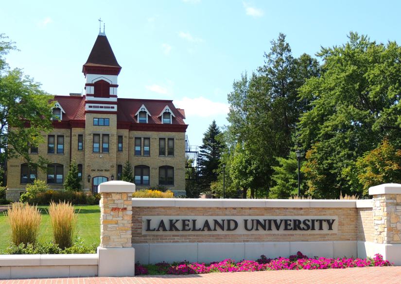 Lakeland University Университет Лэйкленд в Плимуте 0