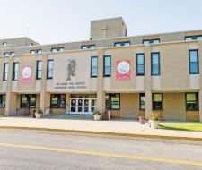 Saint John’s High School, Частная школа Saint John’s High School