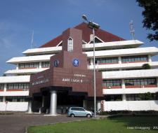 Bogor Agricultural University (IPB) Богорский институт сельского хозяйства