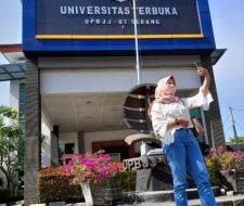 Indonesia Open University, Universitas Terbuka — Открытый университет Индонезии